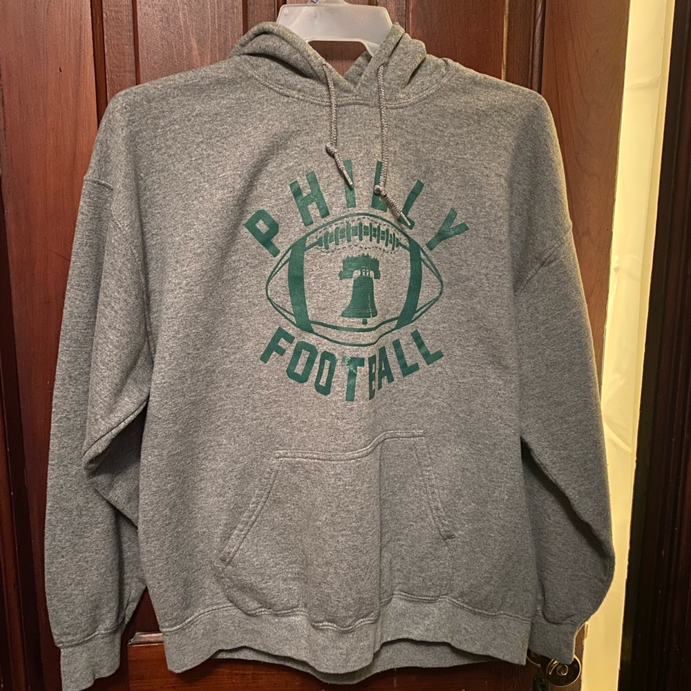 Men’s XL Eagles Sweatshirt